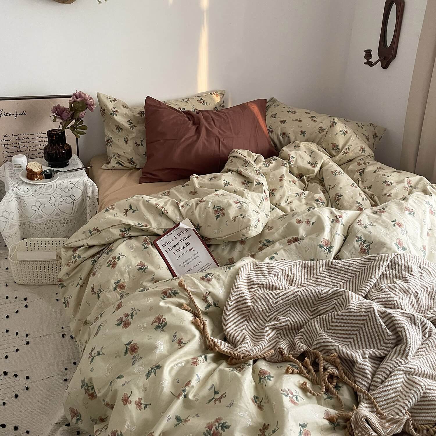 Dark Academia Bedding Set