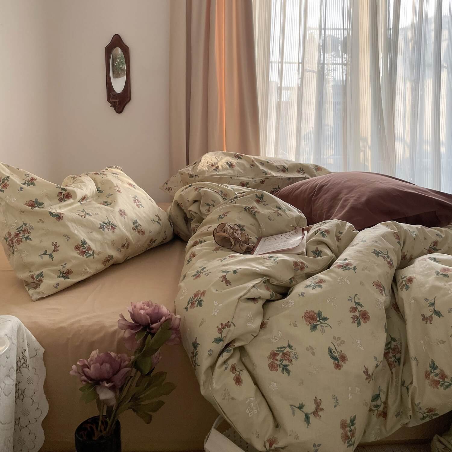 Dark Academia Bedding Set