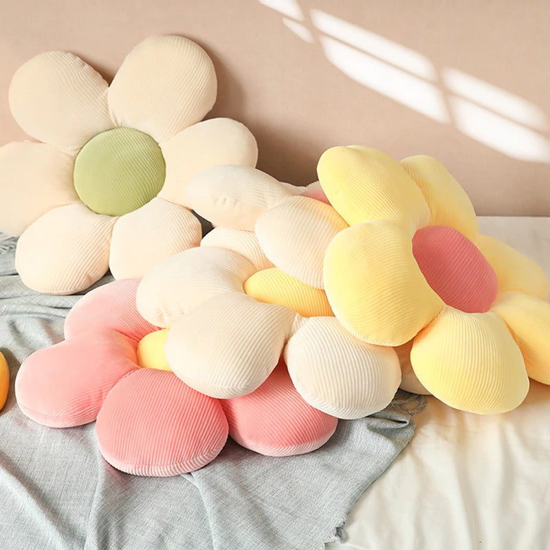 Daisy Pillow